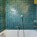 Tbs 102 - Parisian House With Private Garden