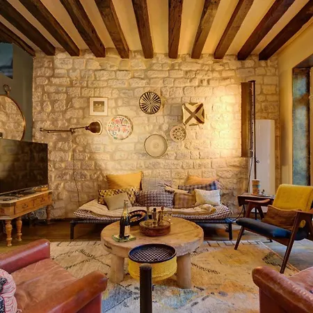 Tbs 102 - Parisian House With Private Garden